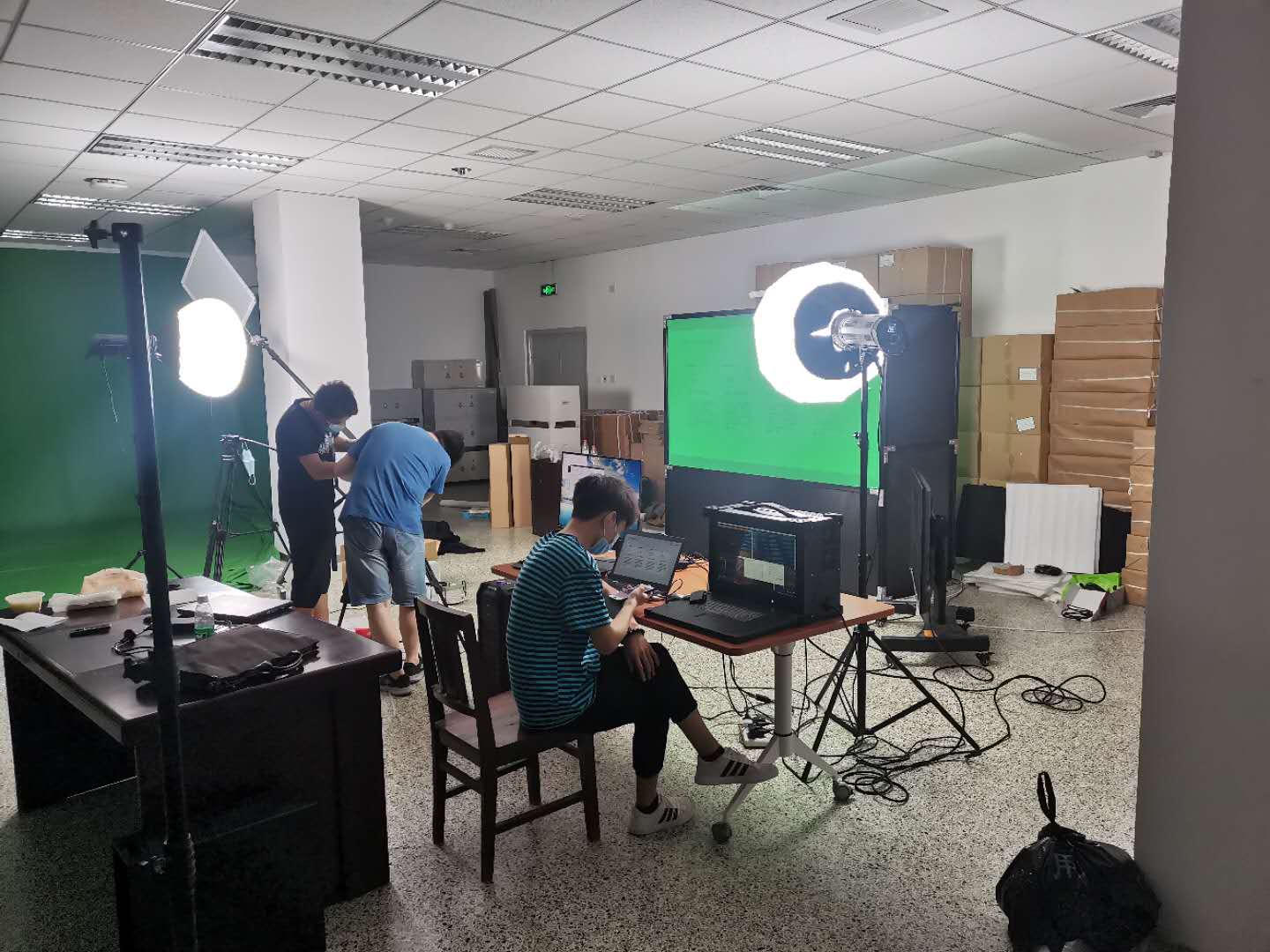 北京师范大学微课慕课系统交付使用